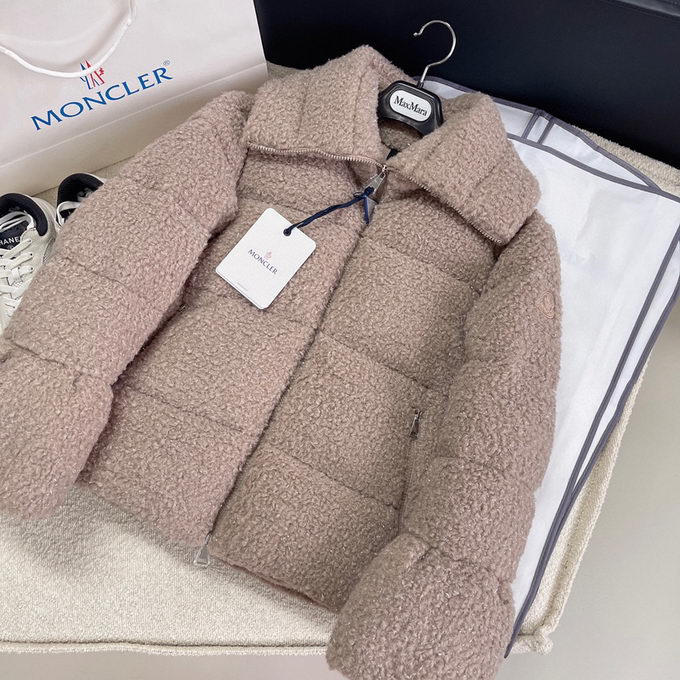 Moncler Down Jacket Wmns ID:20221026-69